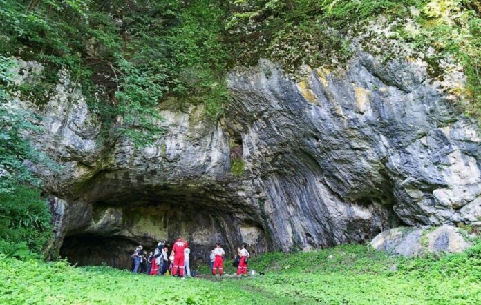 Screenshot_20251015_064250_Chrome