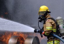 Situacija kod Nevesinja stabilna, ali vatra još gori: Očekuje se helikopter