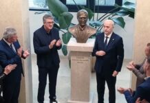 U Rektoratu otkrivena bista prvog rektora Univerziteta Vojislava Maksimovića